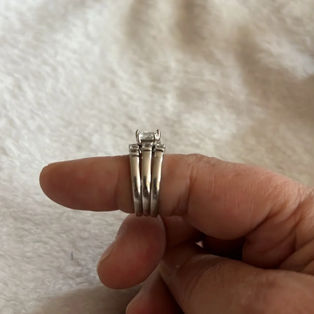 Elegant Sterling Silver-Engagement & Wedding Ring Set – Princess Cut & Round CZ